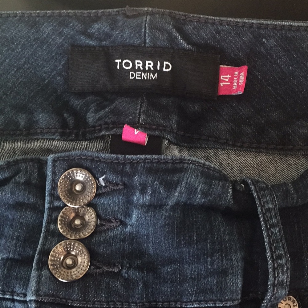 Torrid • Jeggings - Picture 2 of 3
